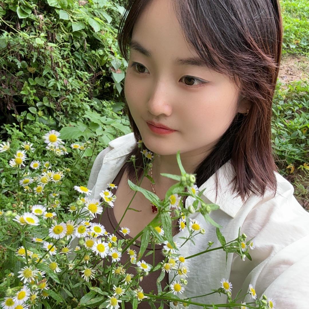 (っ˘з爱ᰔᩚ敏