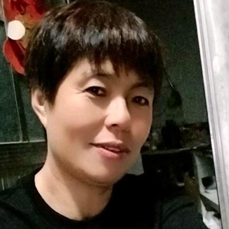 好粗鲁小姨