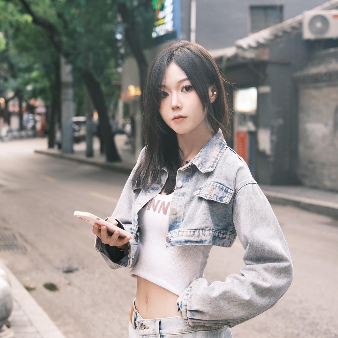 乖一点就抱你~~