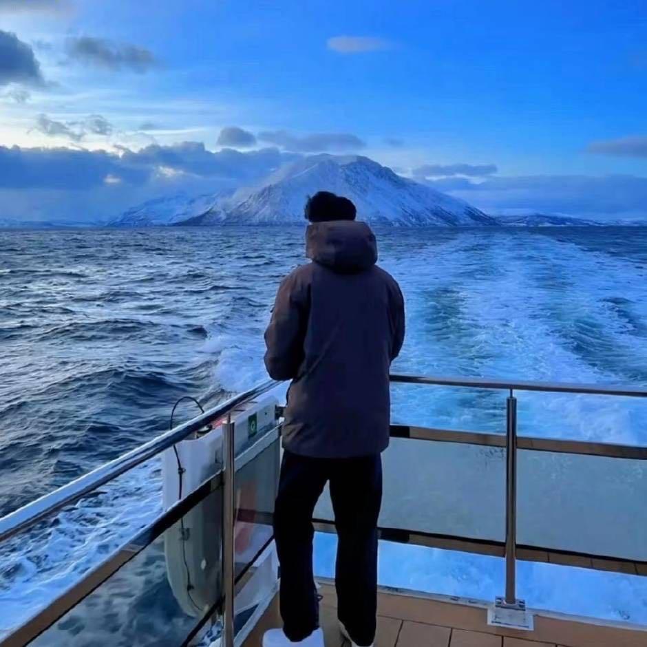 阿东-爱吃糖🍬