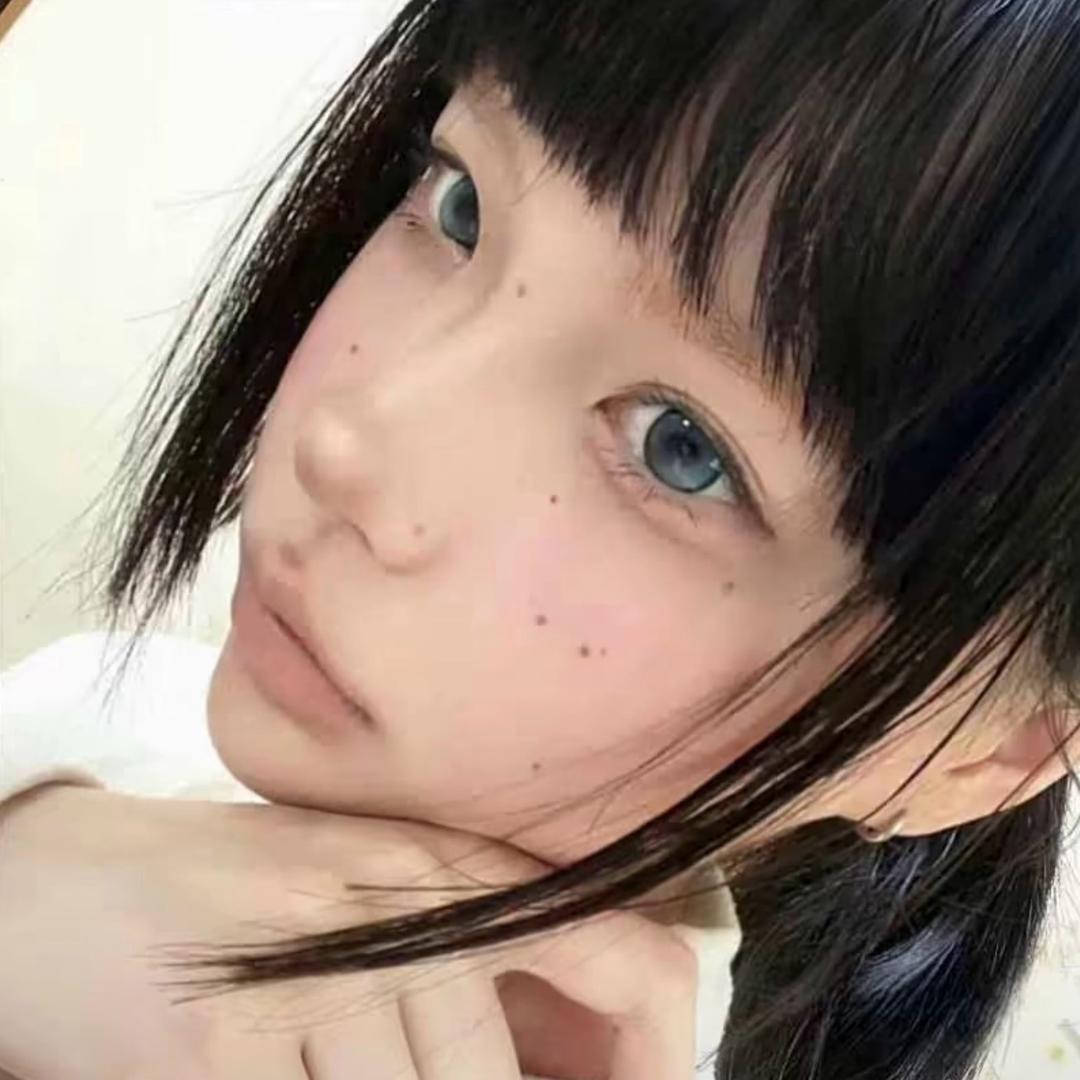 嘿呐哒🖤