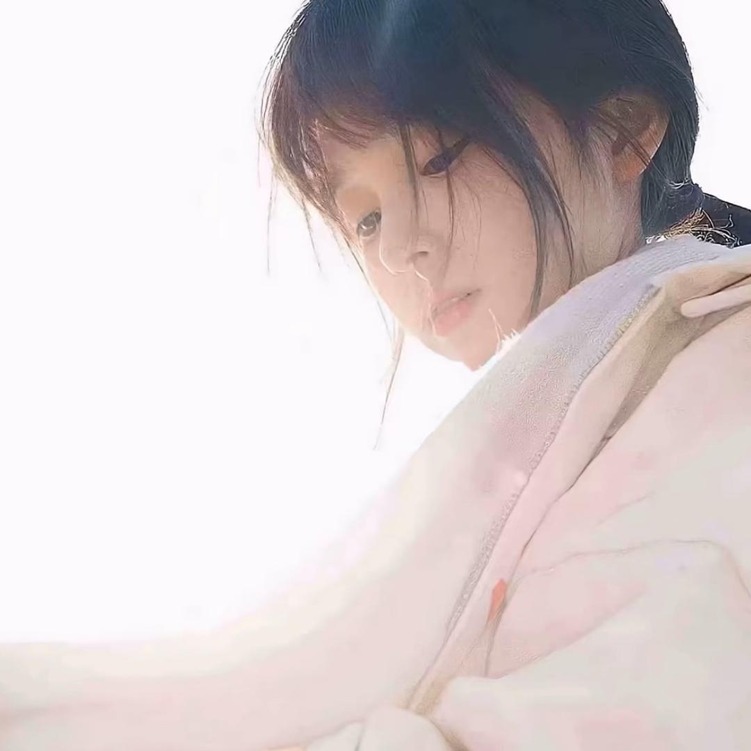 秋宇