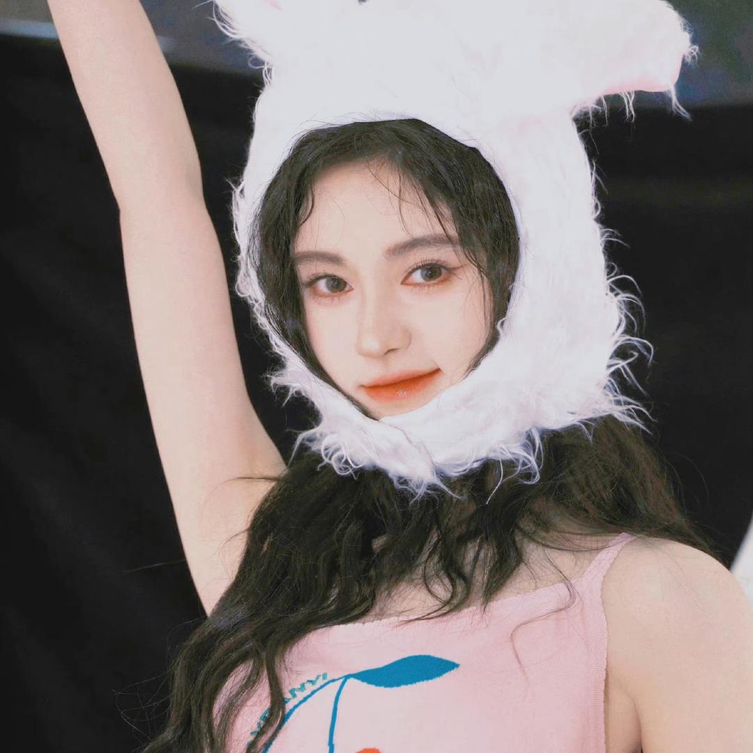 DLG-果果🐰