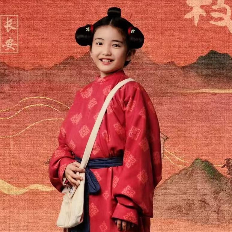 李洛伊LLY（李袖儿）