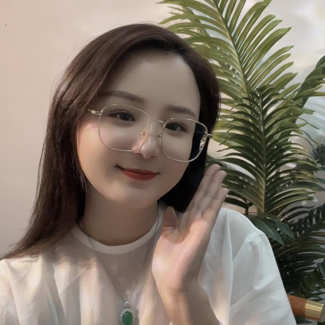 倩倩玩翡翠