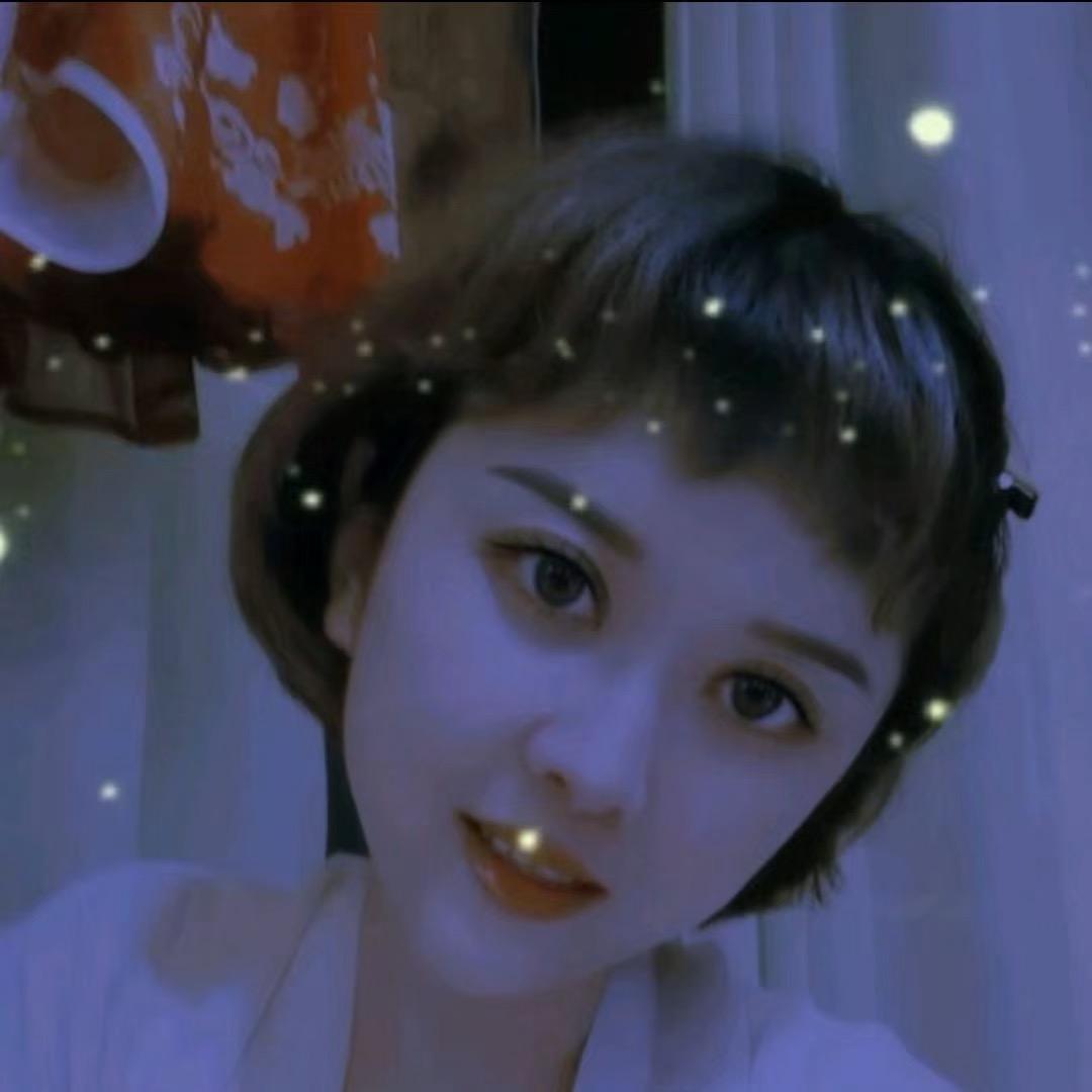 🌷🌻爱酒的女人👩