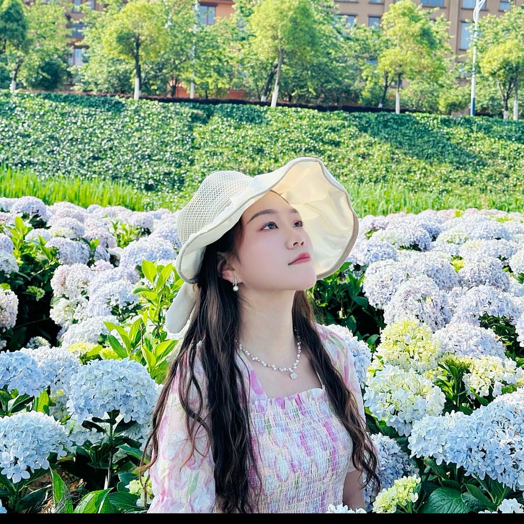 ～Jᴗi❀ൢ  🐬