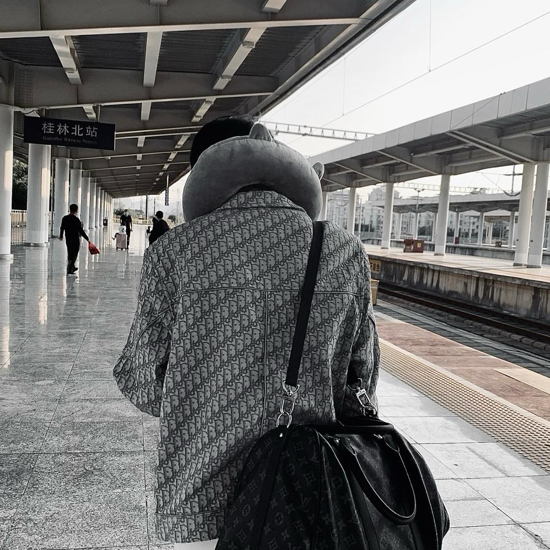 在江西耍帅差点被打死