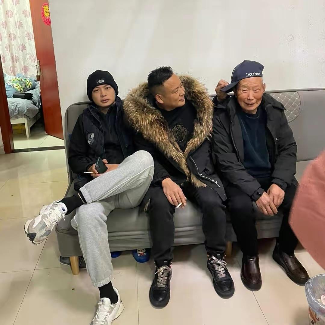 憨哥1