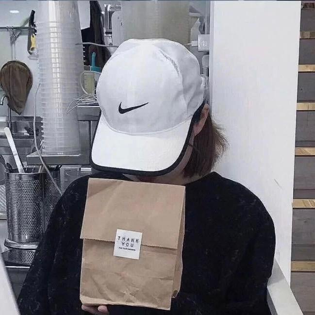 陈天爱睡觉