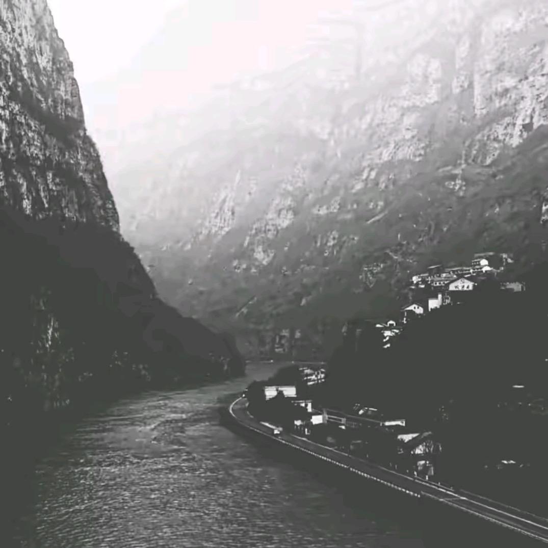 ㅤㅤㅤㅤㅤㅤ ⁥⁥