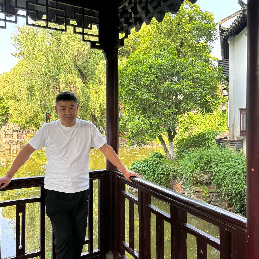 @徐杨（画不圆的饼）