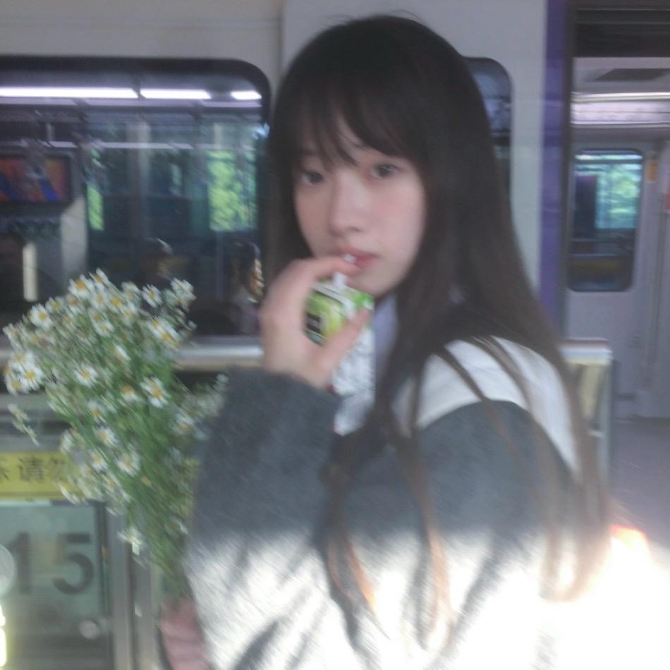 LoeY