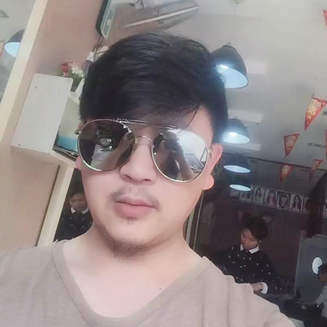 发随心动(康桥店)上海女士减龄发型设计