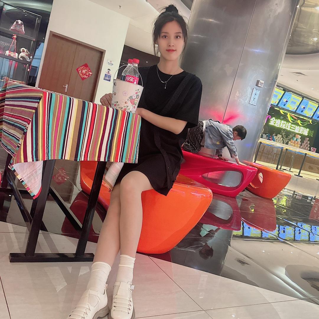 曹小美