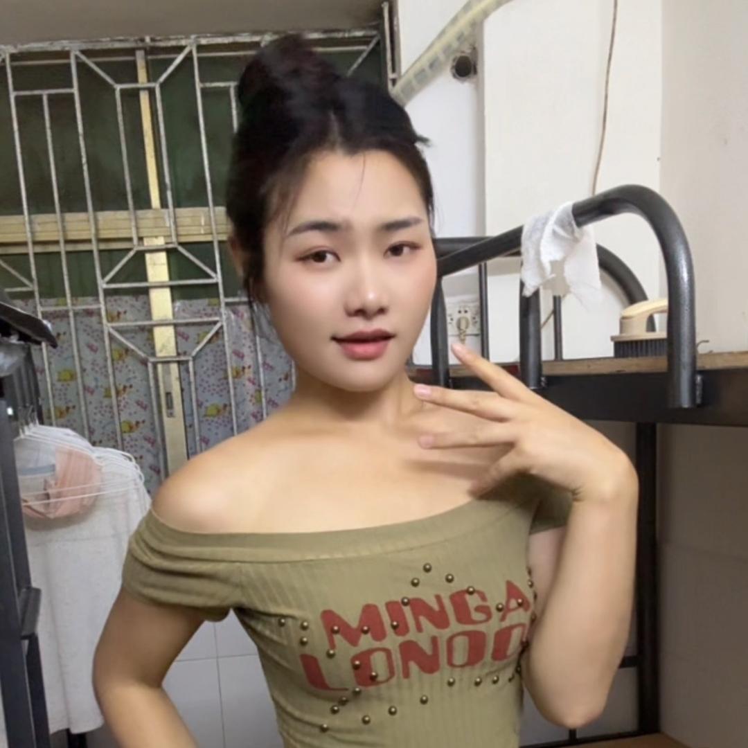 罗大美女（农村版）