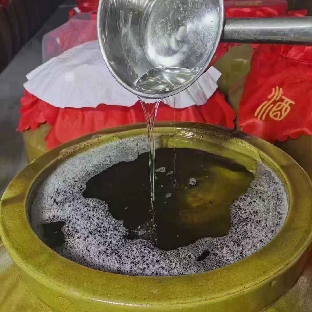 茅台镇酱酒搬运工