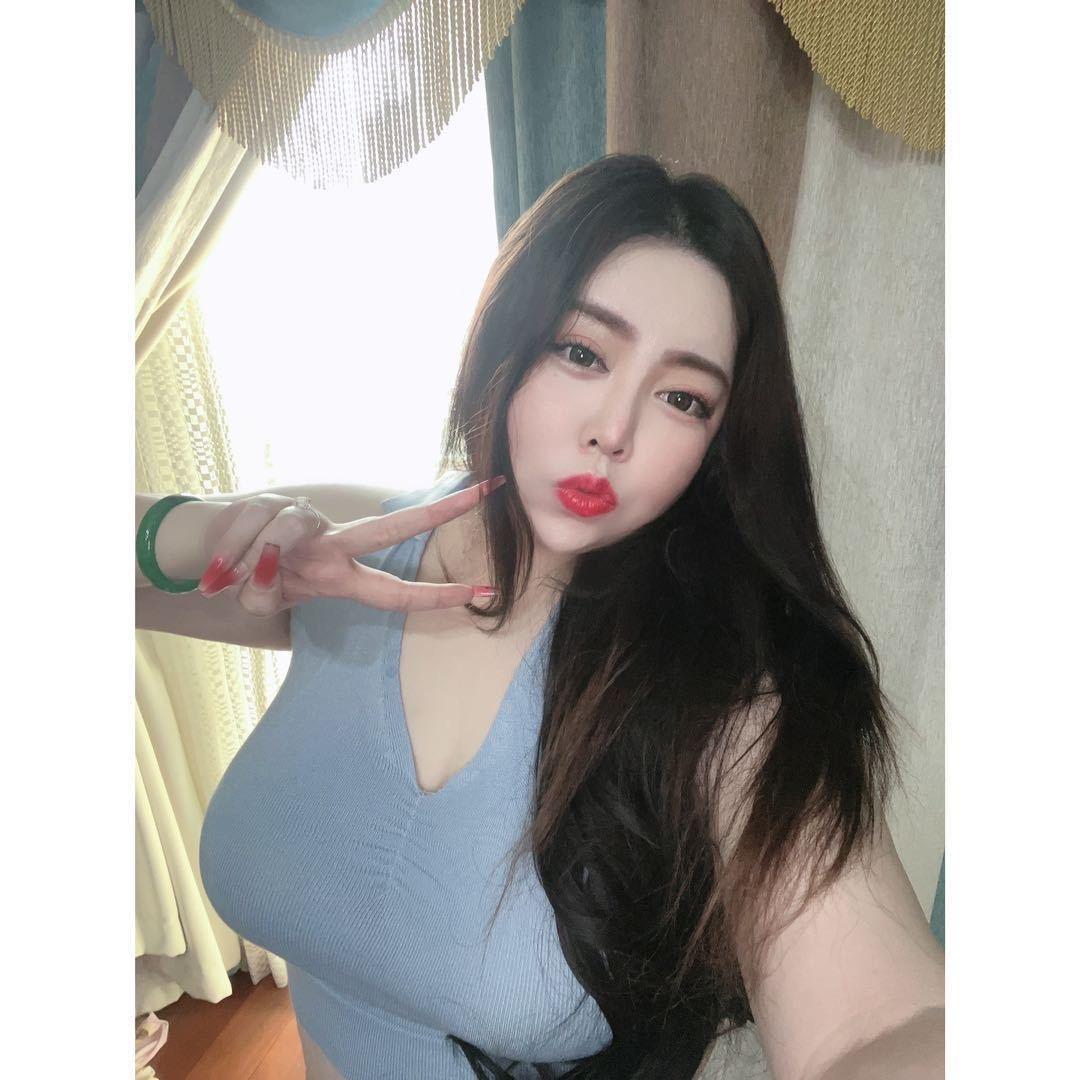 娜妣