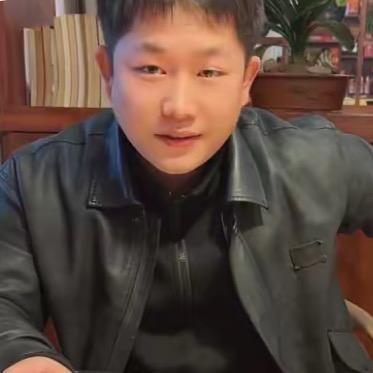 河口百姓伴驾汽车