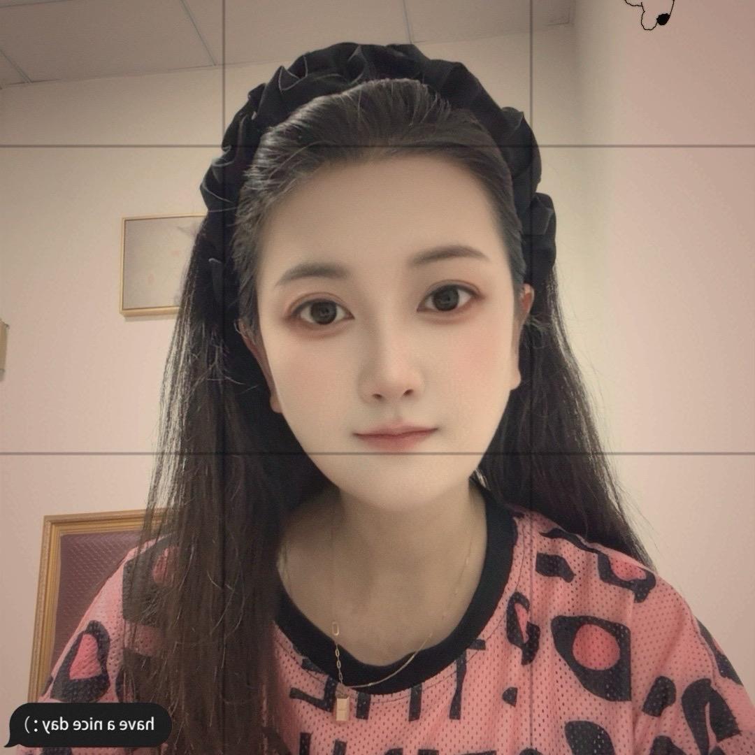 月如初