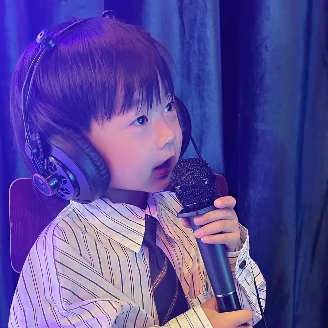 皮皮很皮吖😎😎