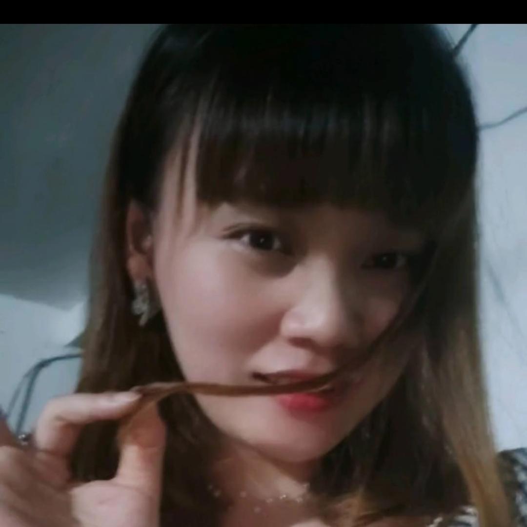 柏微微一笑