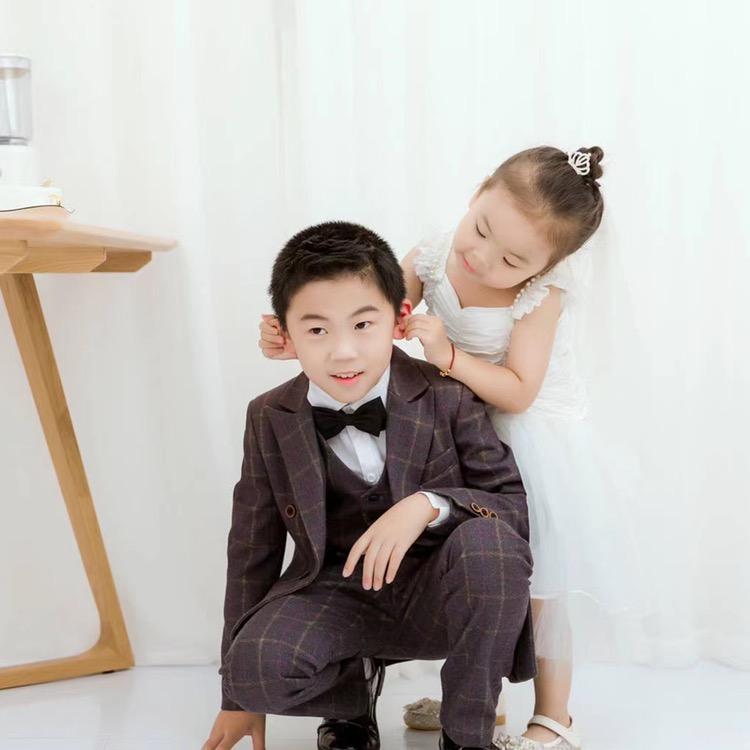 👨‍👩‍👧‍👦是萌萌呀