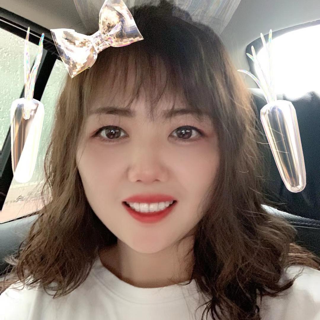 Smile田小琼