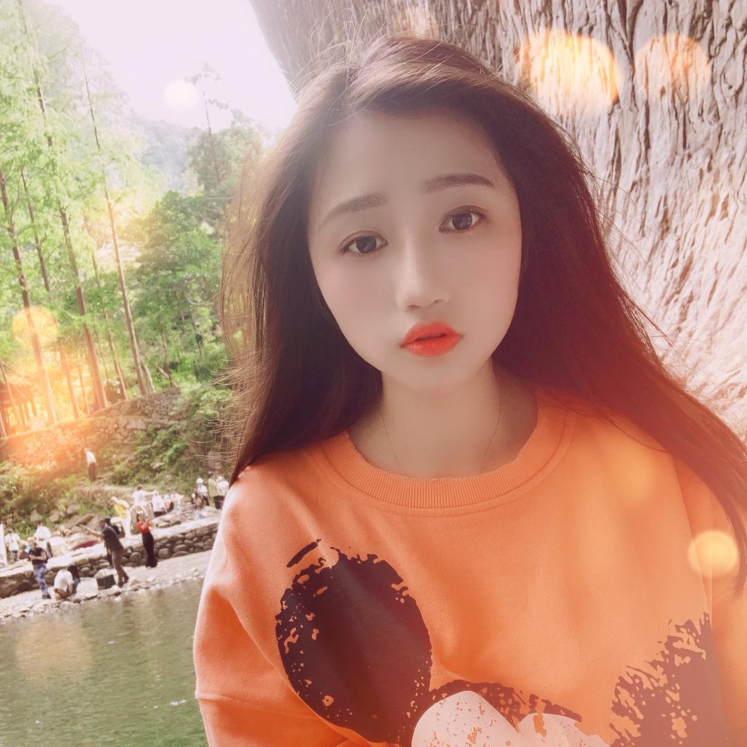 江芮彤
