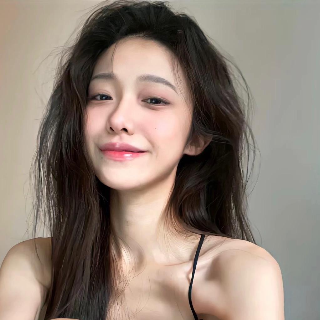 👧🏻