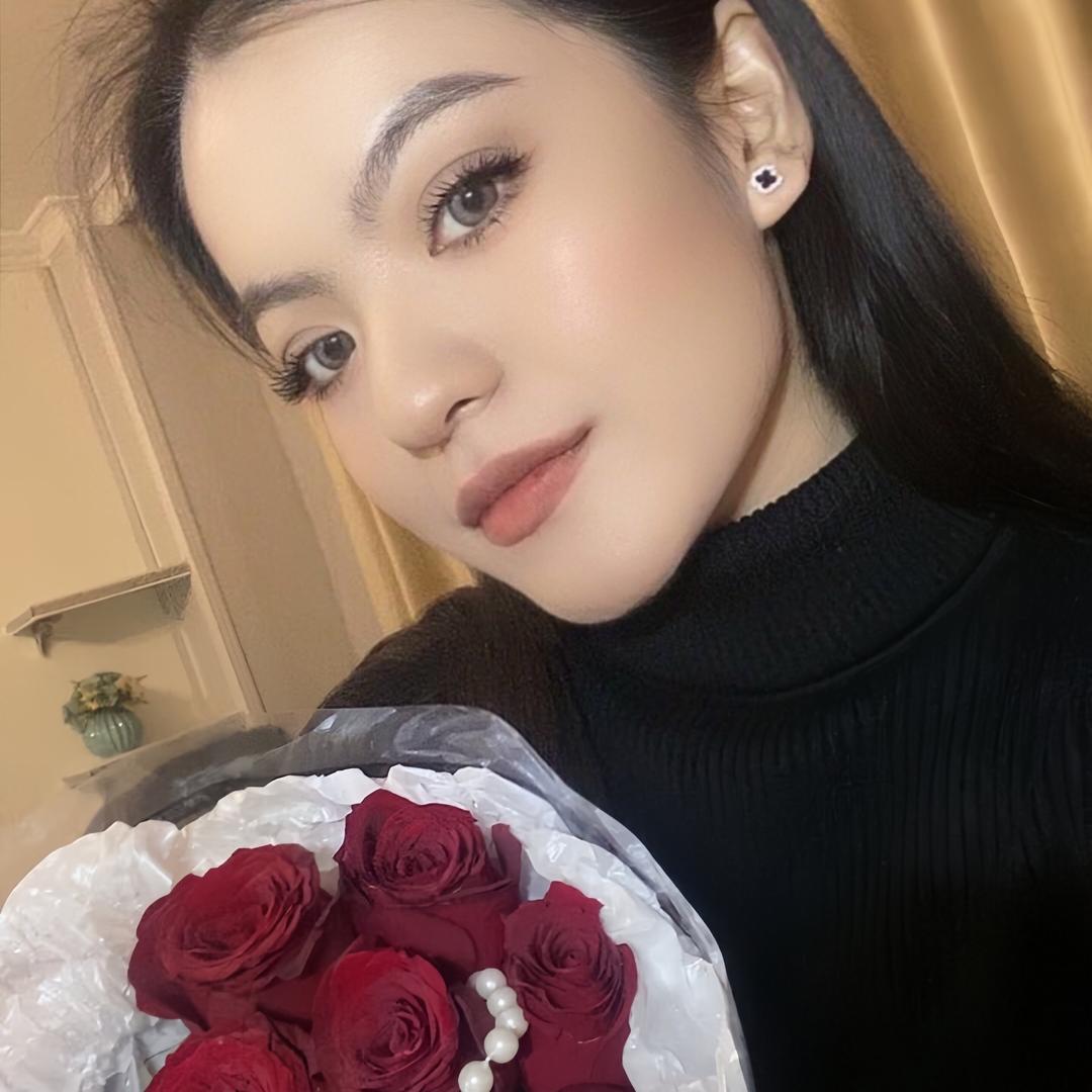 ﮼گۈلنىگار ﮼ئەنۋەر 🩶