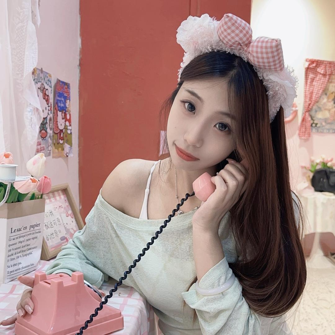 让我吃一口嘛