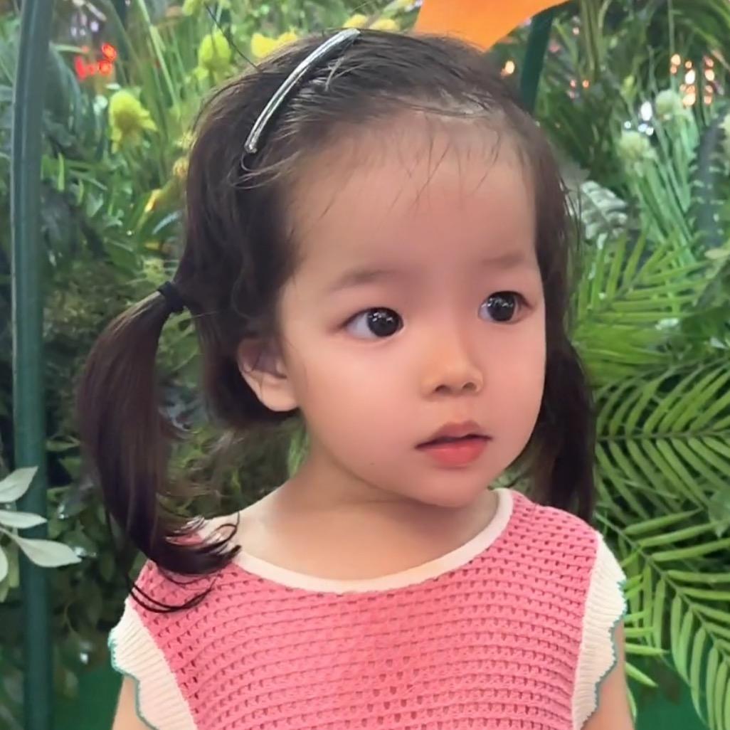 孙家贴心小涔涔