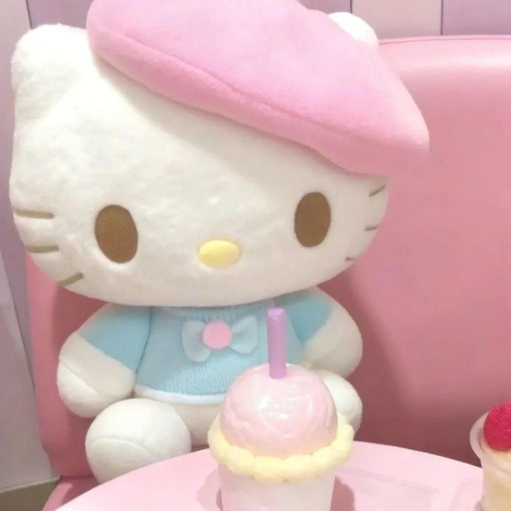 草莓圣戴🍧