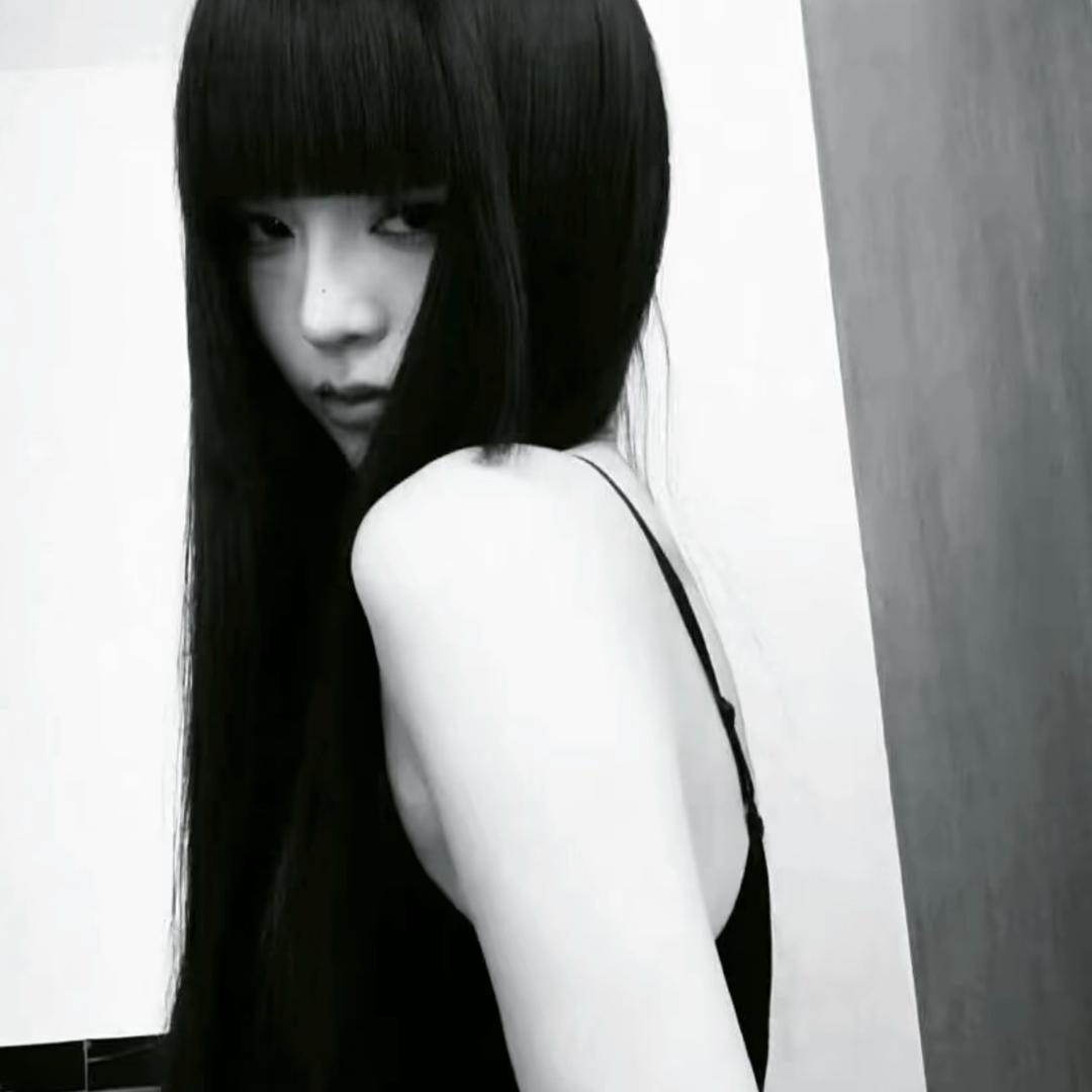 我不困.