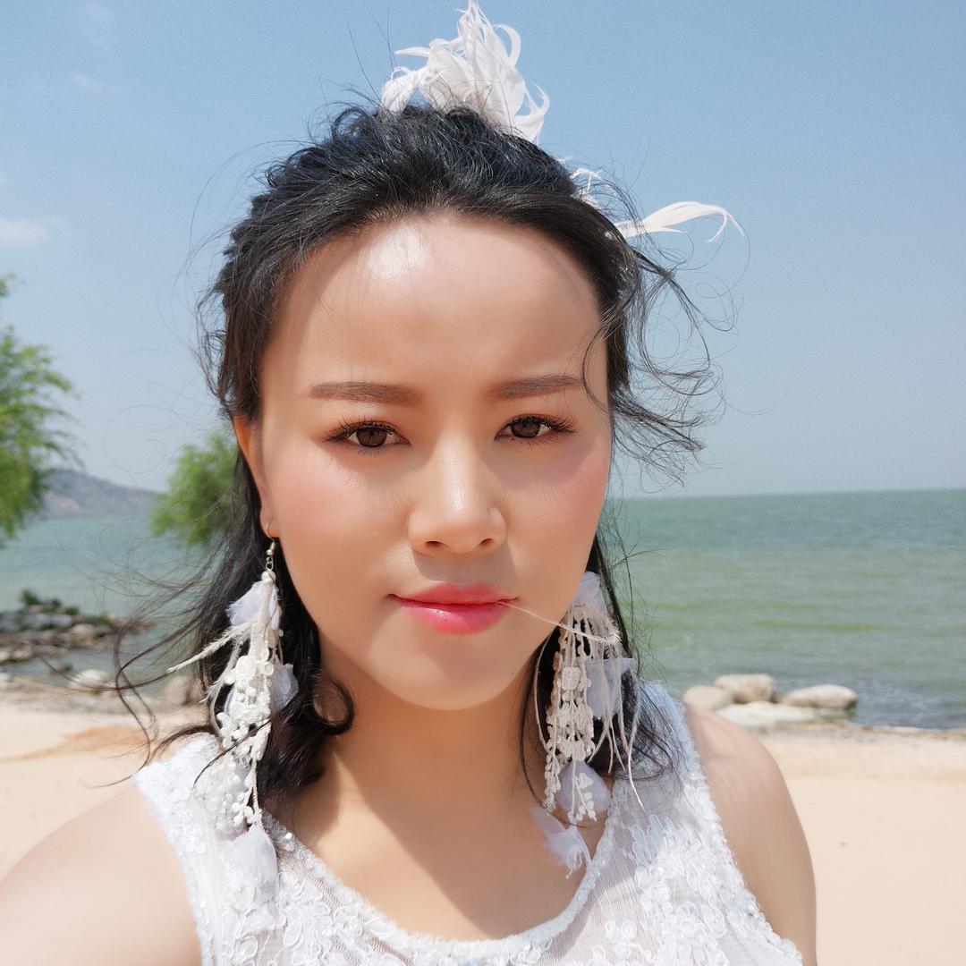 小念【努力涨粉中】