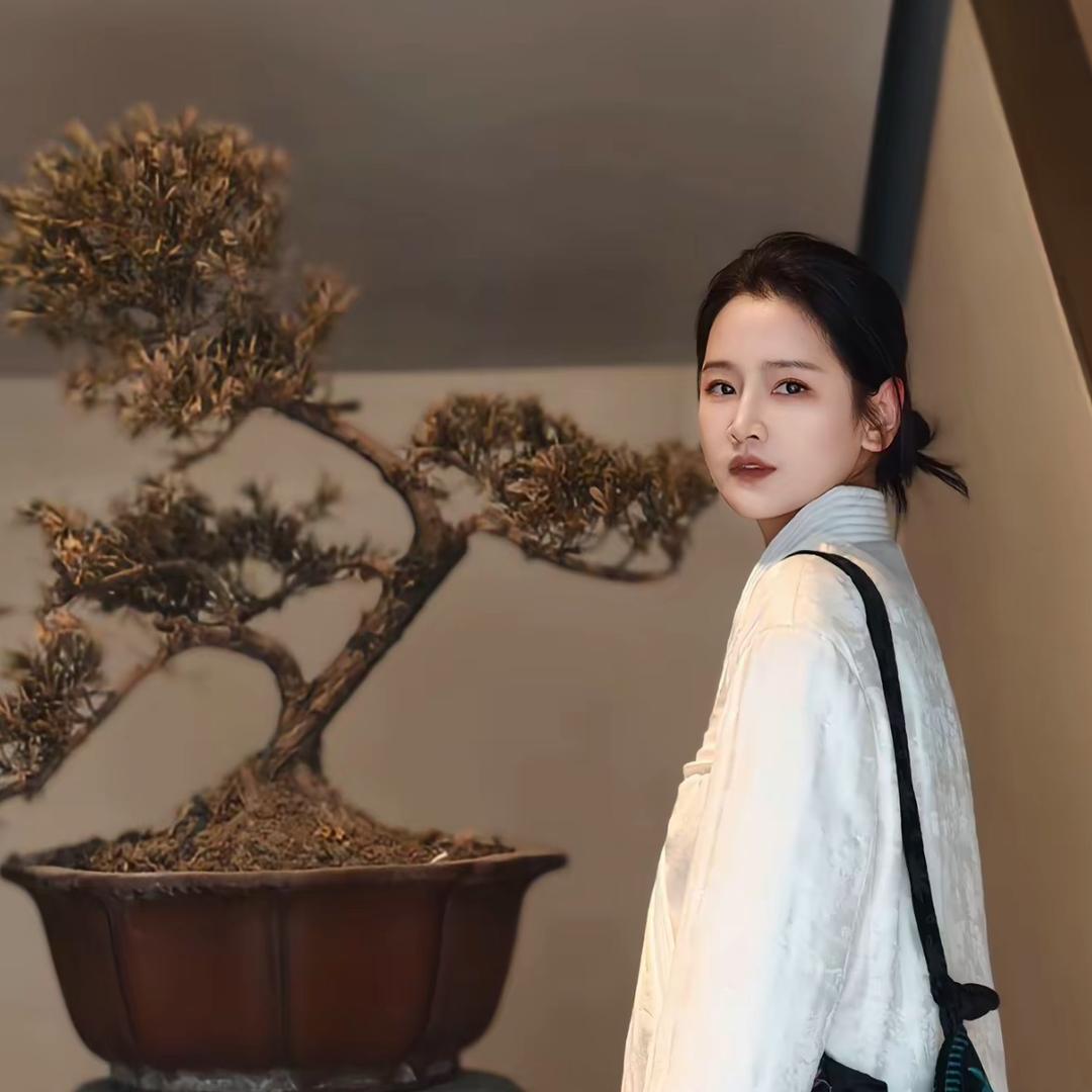 叶子定制（莱莱直播甄选）