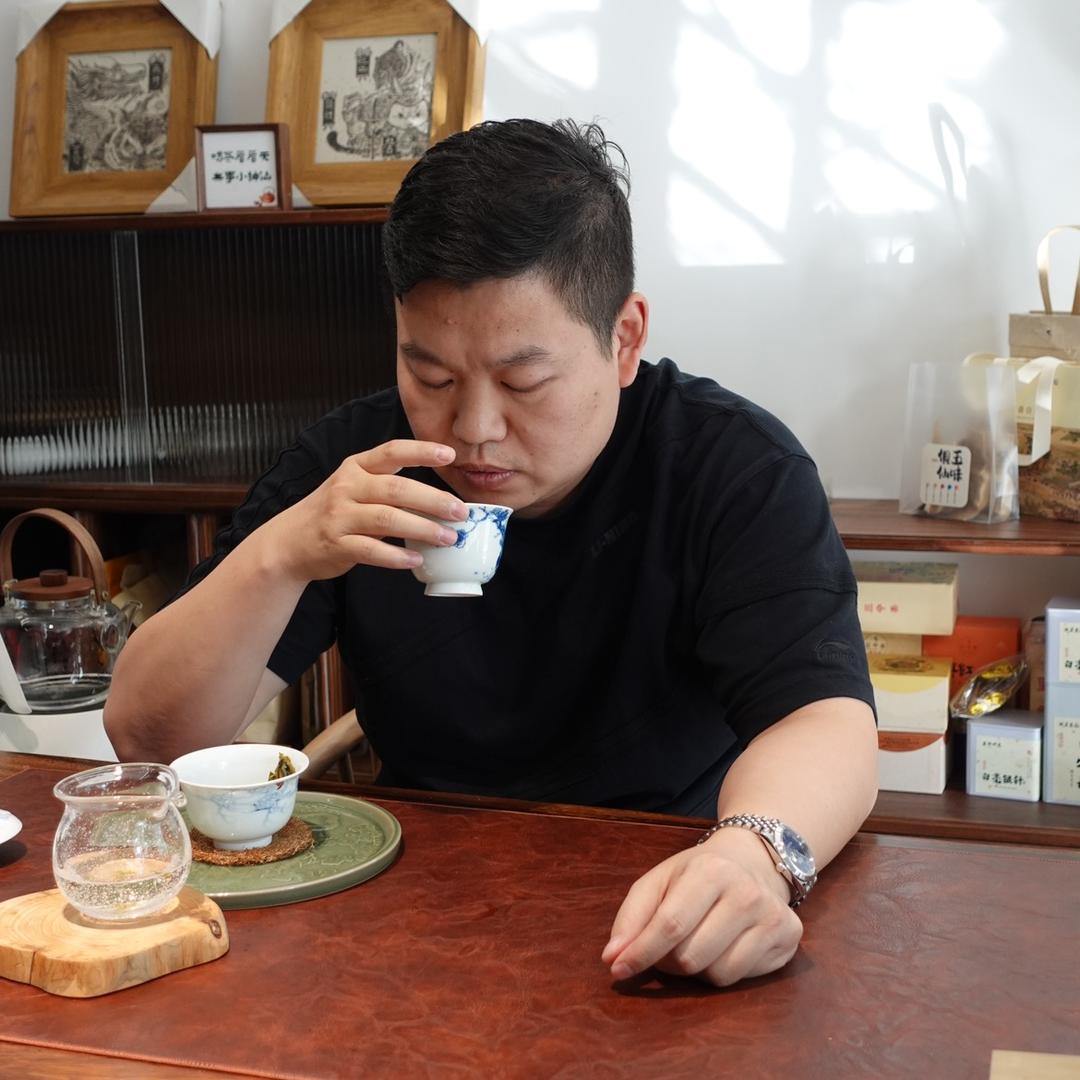老梅的茶器店