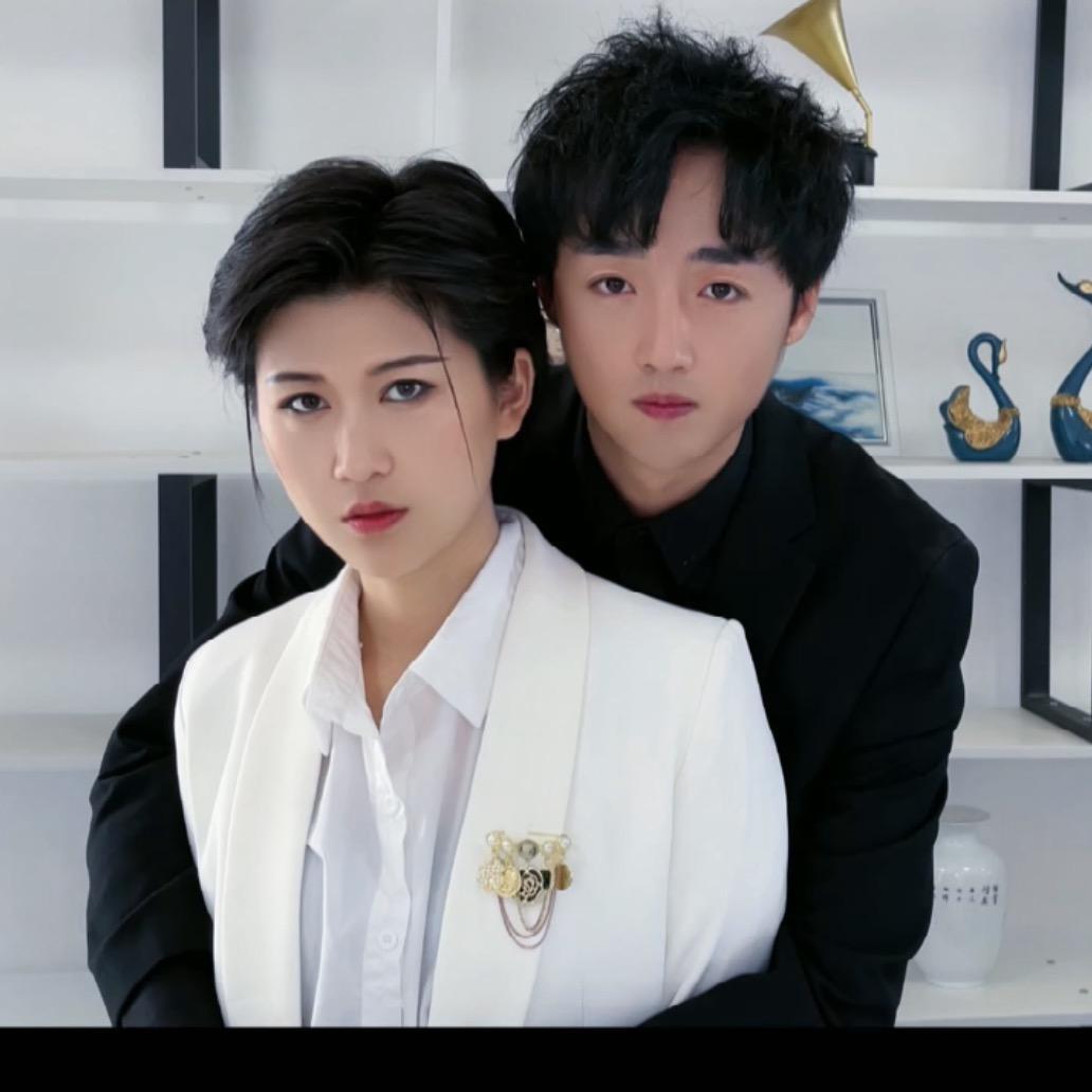 瞳娜夫妇（二胎宝妈）
