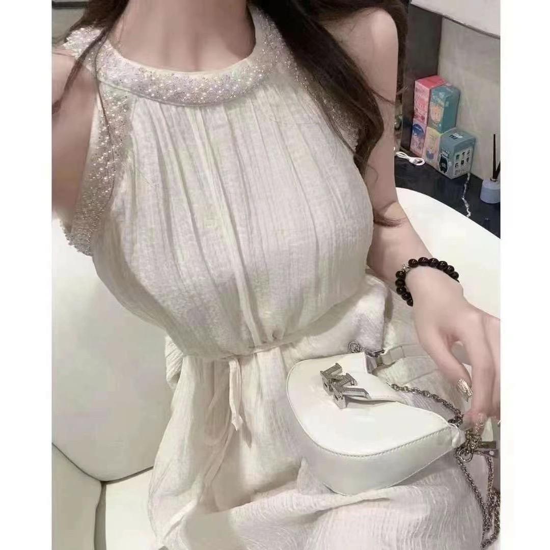 🌸      无名小姐