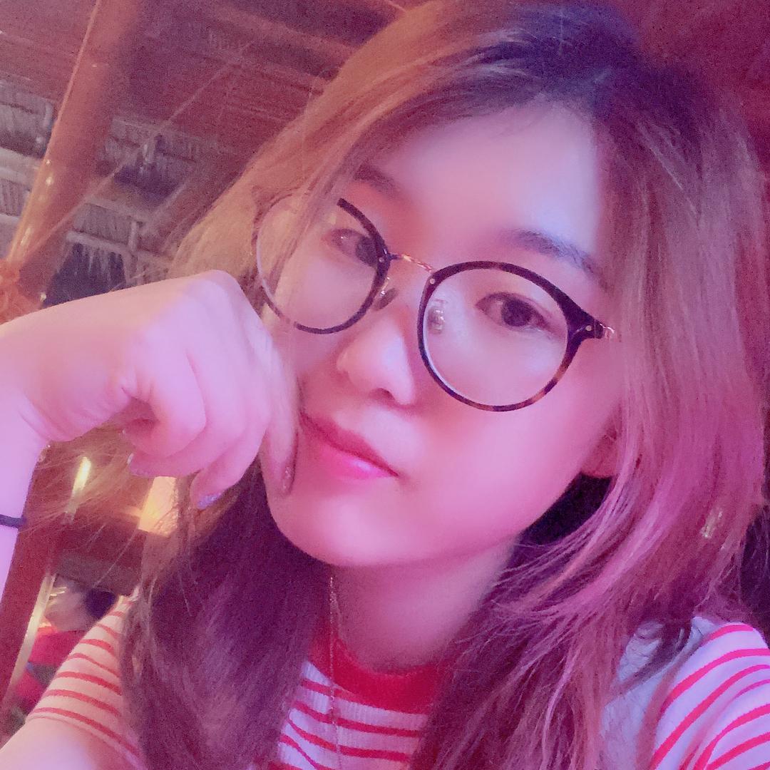 七姐不冷（xiaoqiball77）