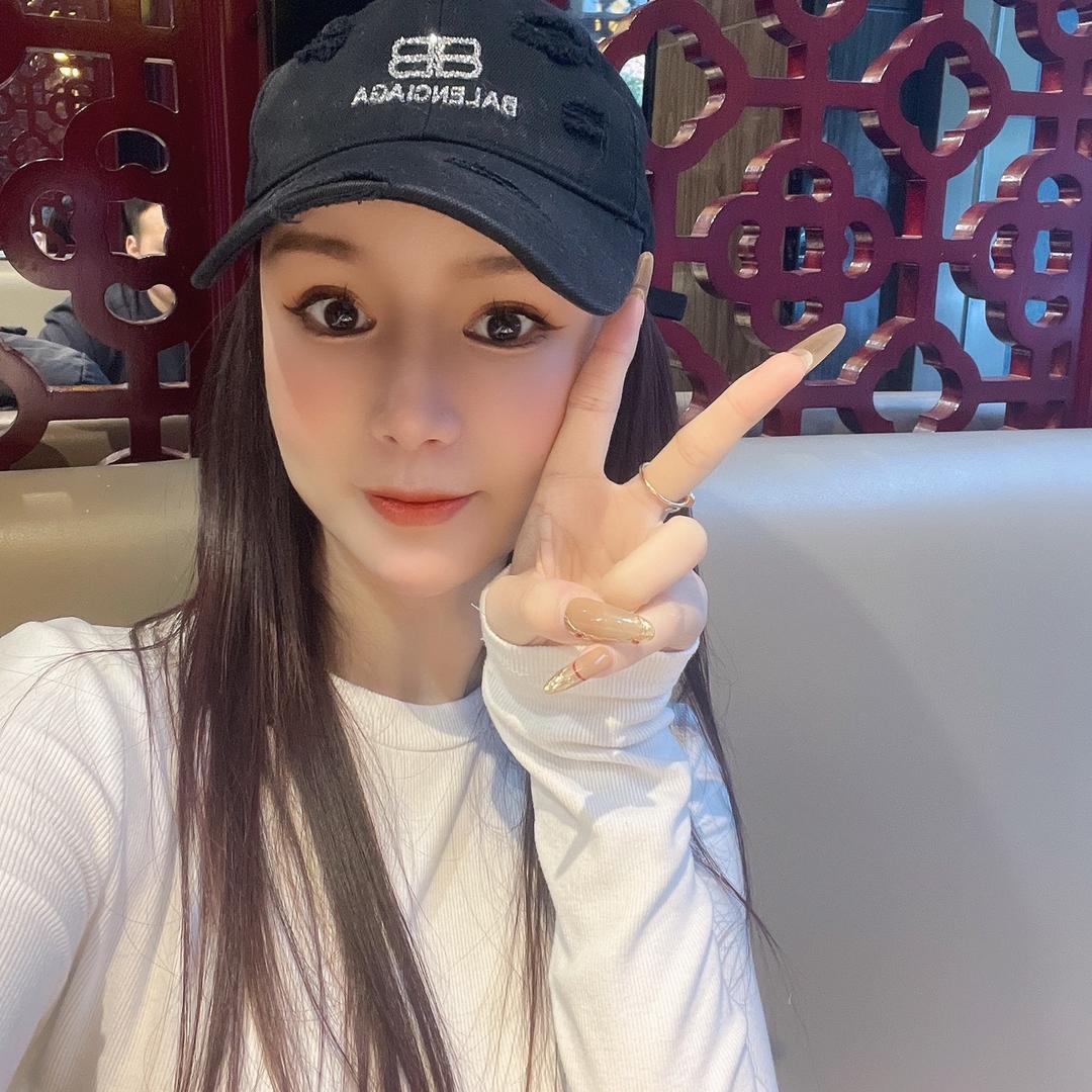👑与菲同行