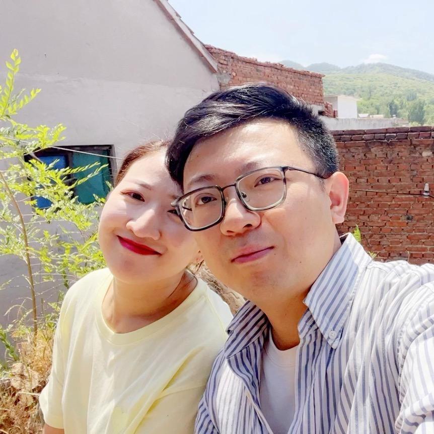 南山夫妇