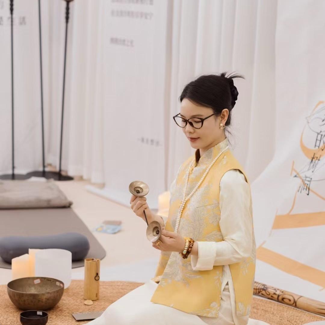 薇美拾光美容社宠粉号