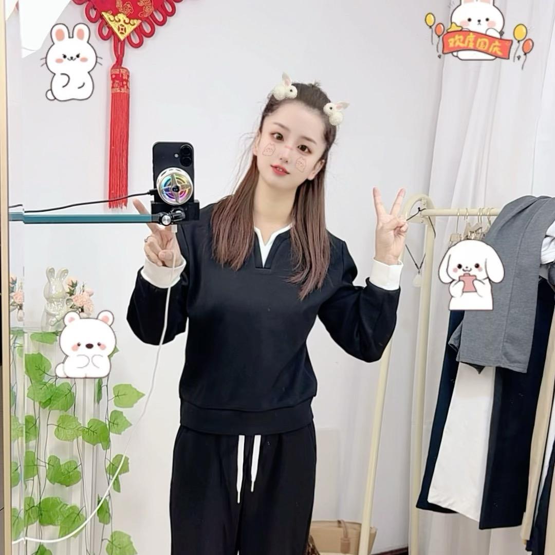 多彩女装