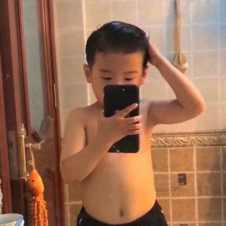 是个猛男
