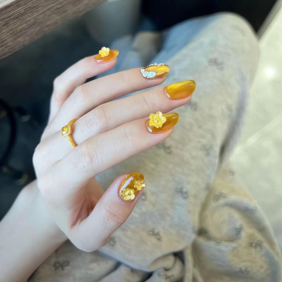 赵小姐的春夏秋冬