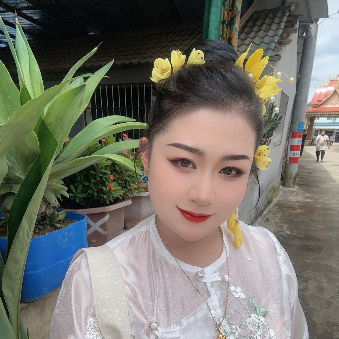 🍀儿🌻