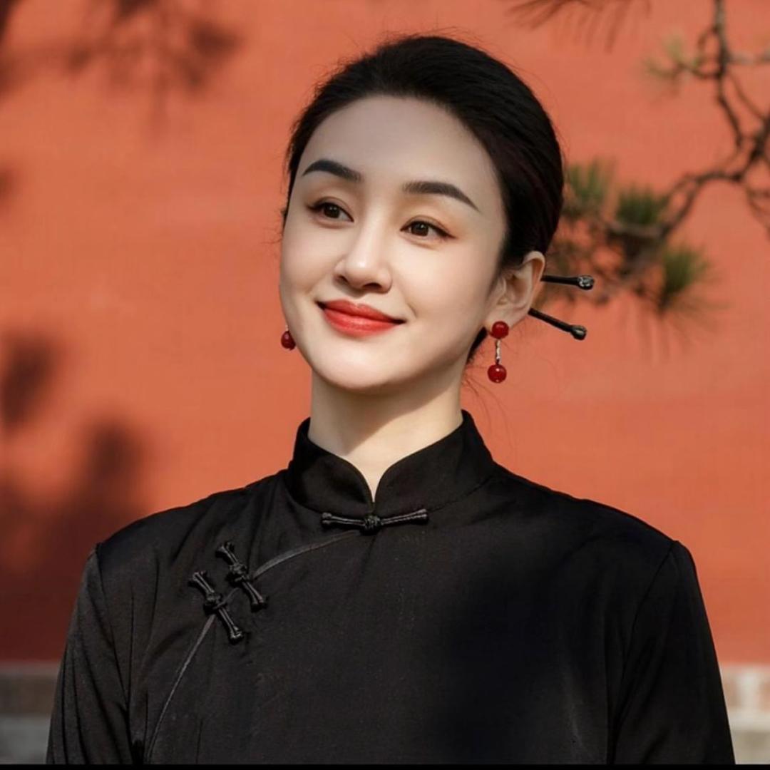 宝萱（八马茶业）