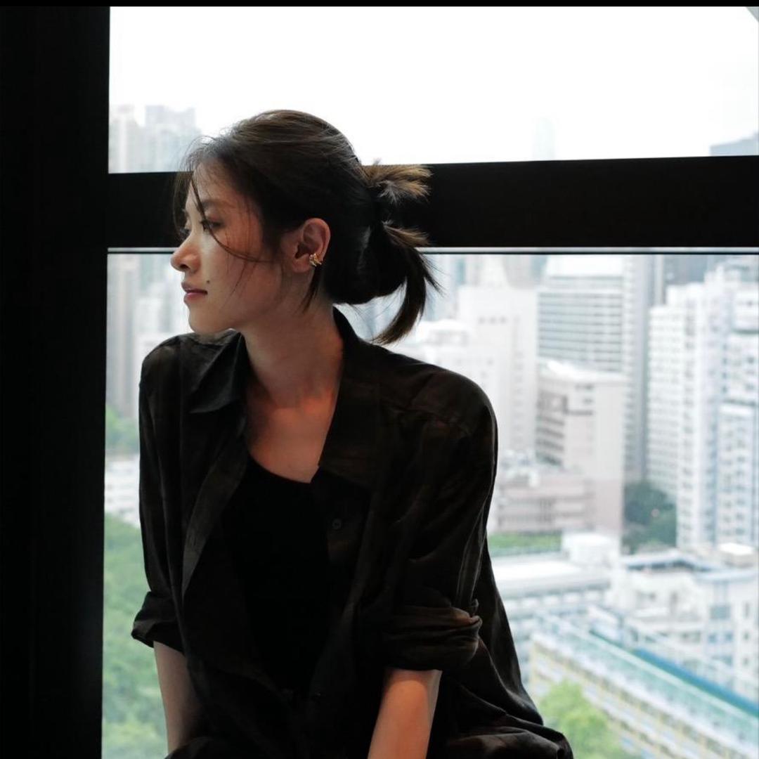林痣晴的精致衣柜